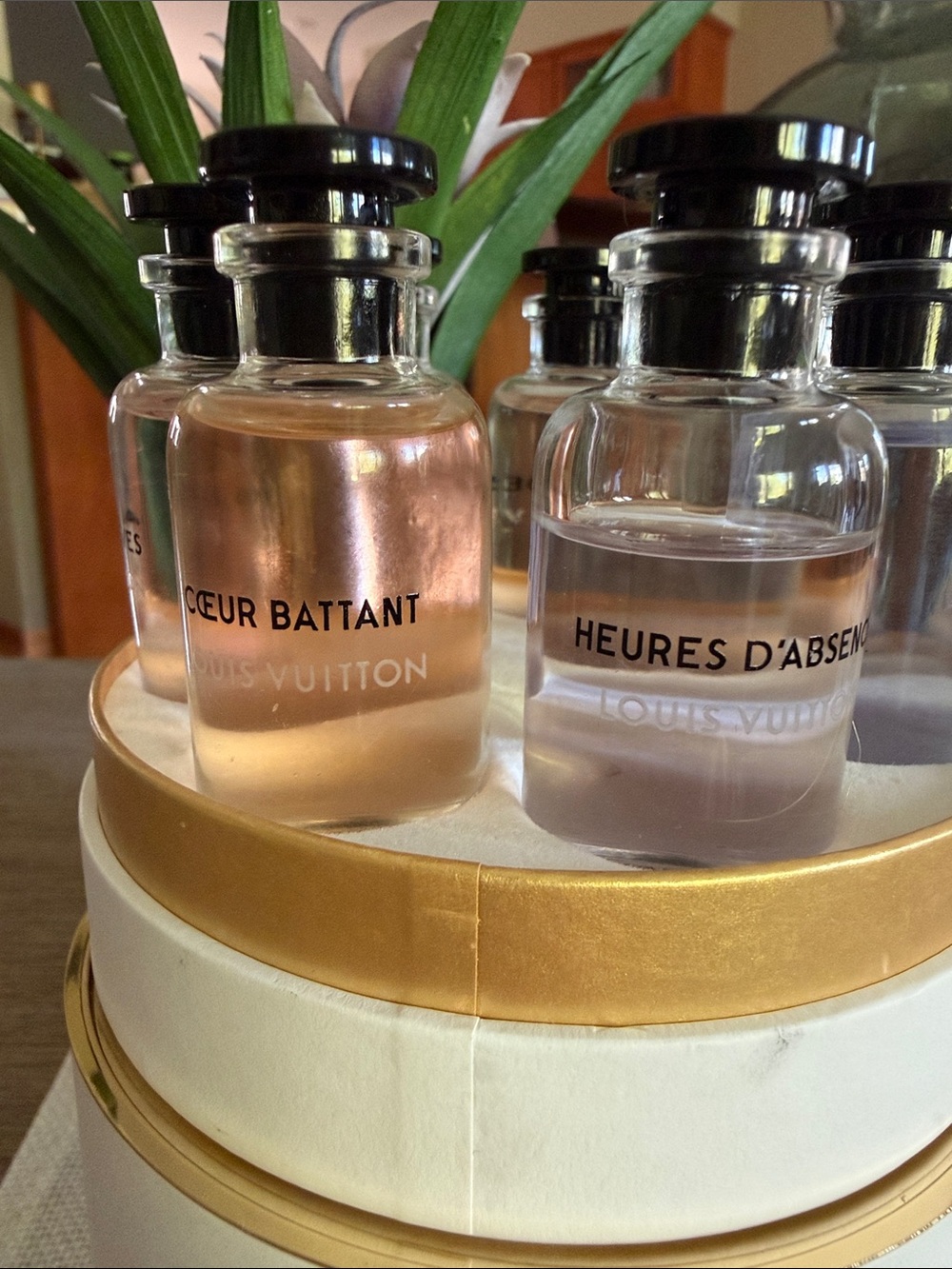 Louis Vuitton Fine Fragrance Samples/travel sized bottles. - Picture 6 of 6